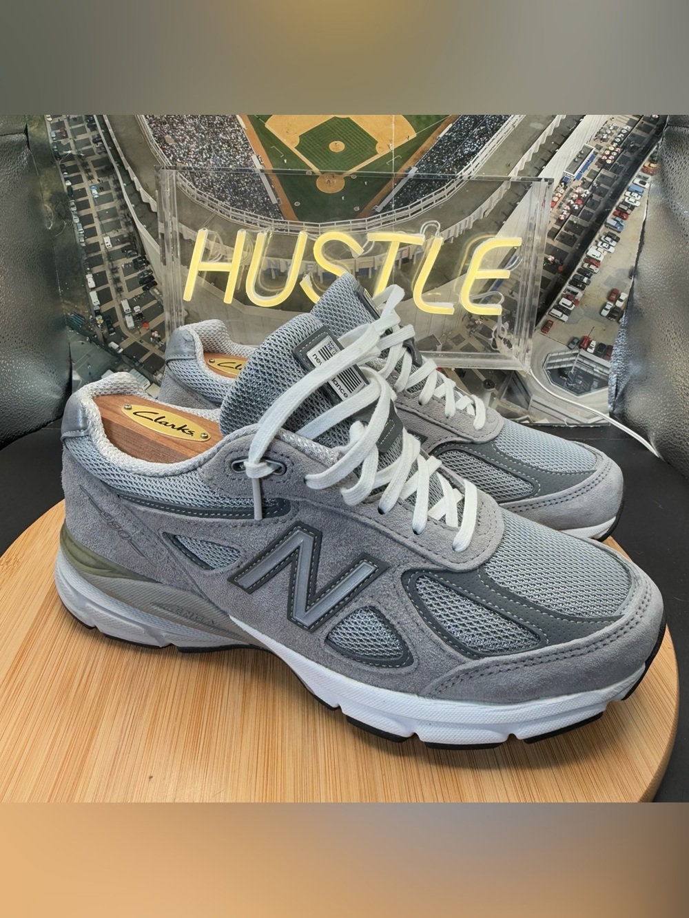 New Balance 990v4 MiUSA Grey Silver White Women’s Size 7.5(D) Wide